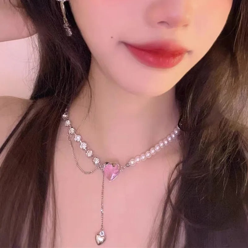 Elegant Retro Pearl & Zircon Heart Heart Necklace